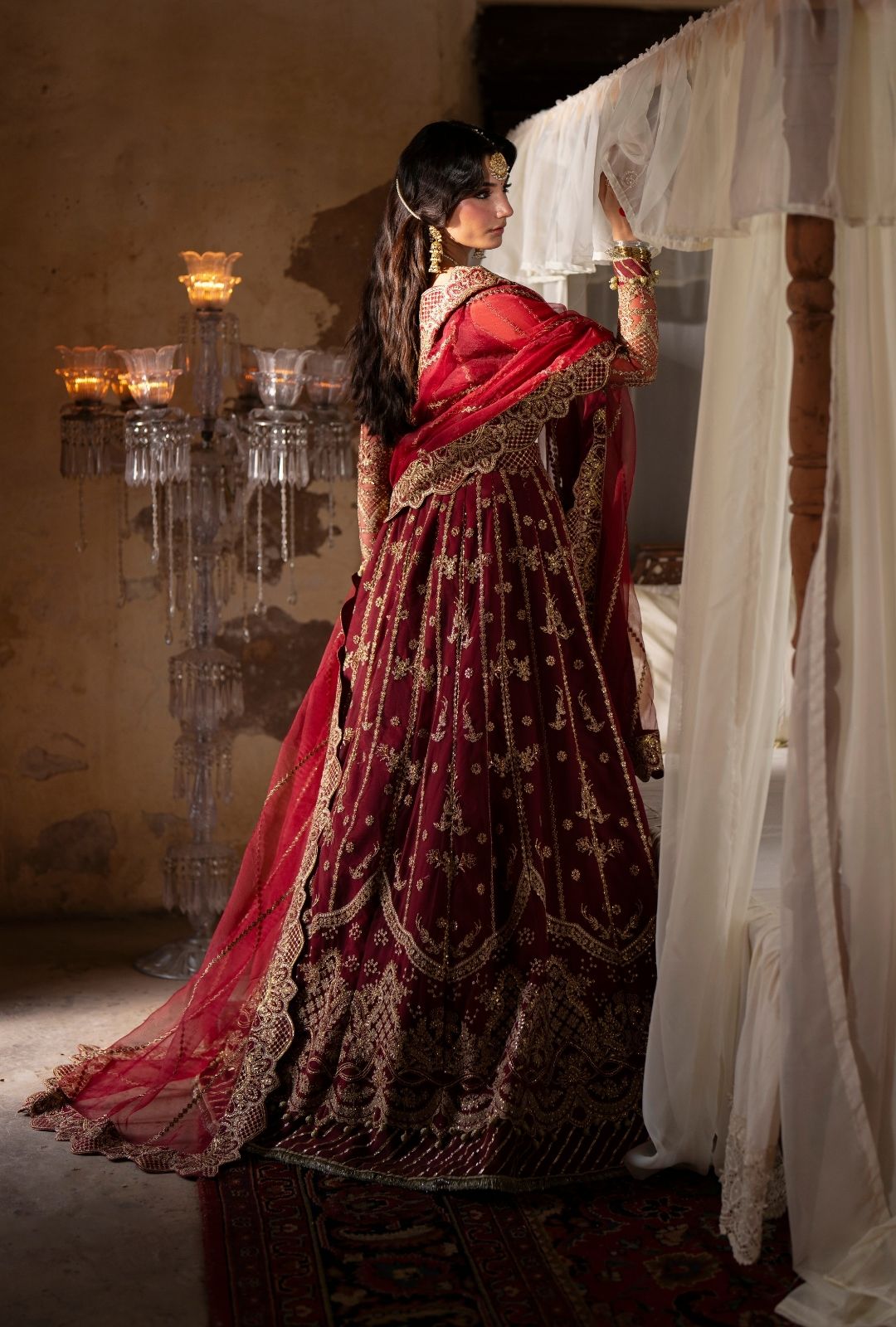 Ajr Dastan e Ishq-Parizad