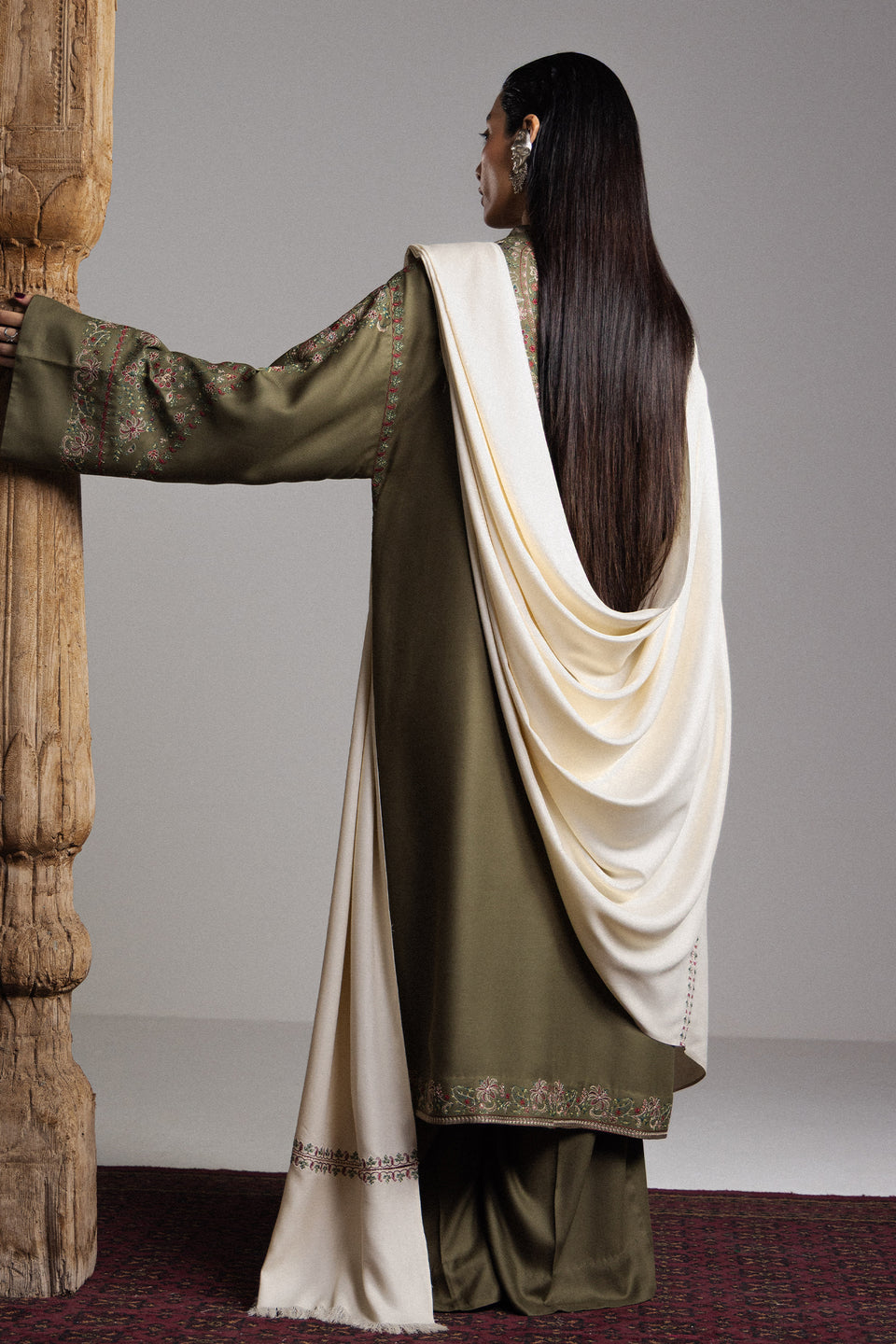 Zara Shahjahan Winter’26-Chinar-D2