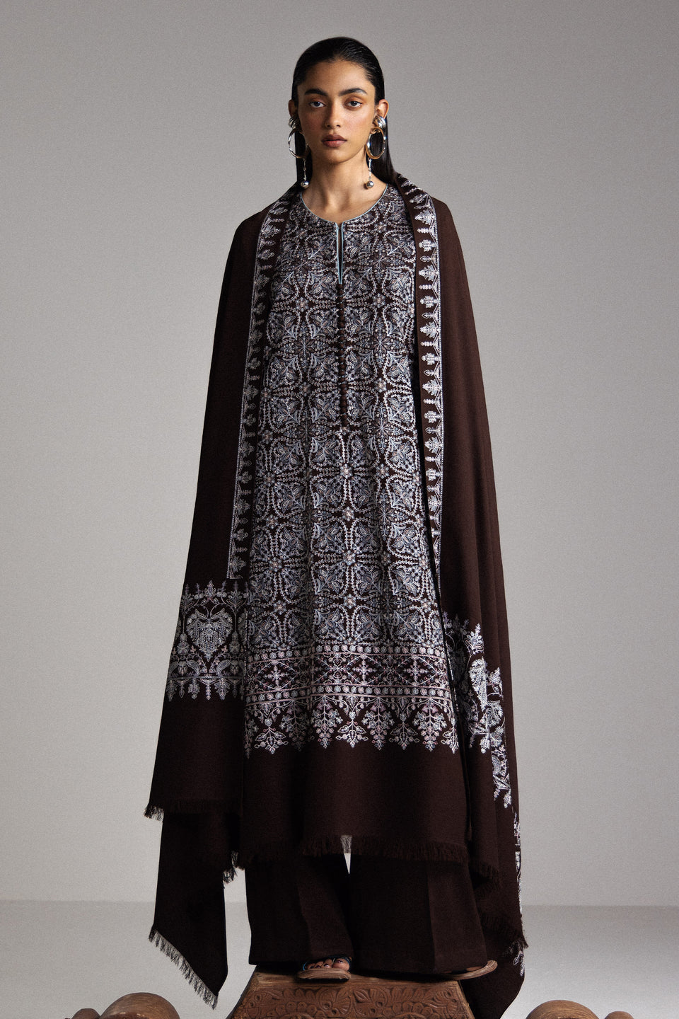 Zara Shahjahan Winter’26-Aqeeq-D1