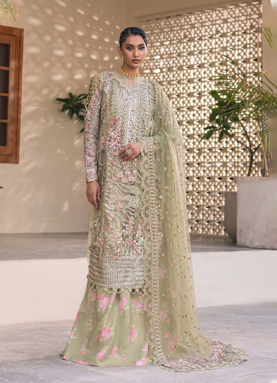 Maryam Hussain Marwa Luxury Formals'24 Muskan