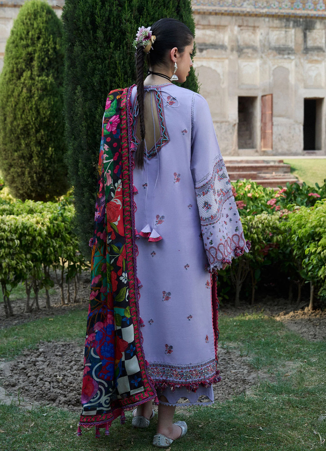 Hussain Rehar Nirmal SS'25 - Inaya
