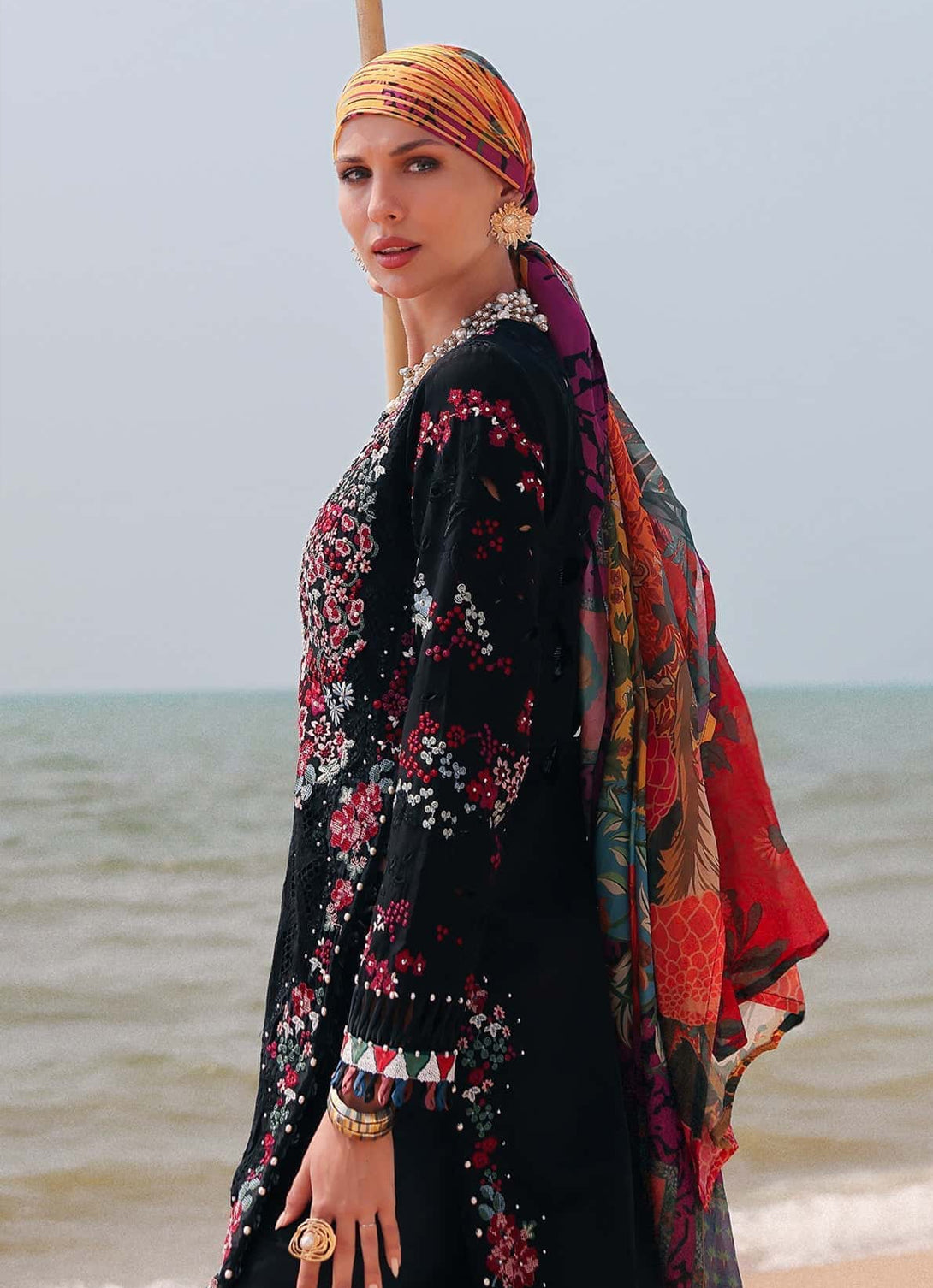 Afrozeh Luxury Summer Lawn'25 - Elva