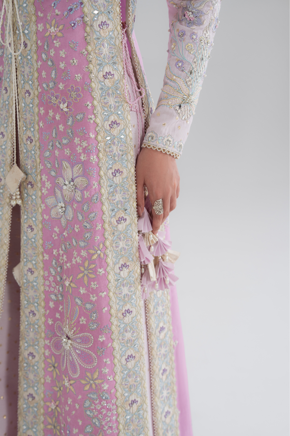 Soraya Silk Edit’26-Zareen