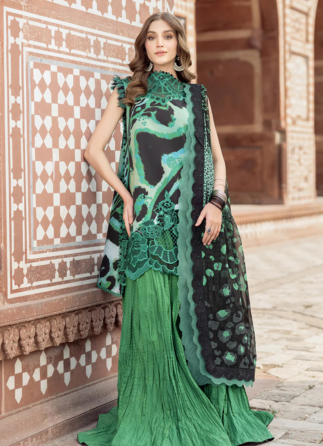 Bin Ilyas Naqsh Naaz Luxury Lawn '25 - 2086 - A