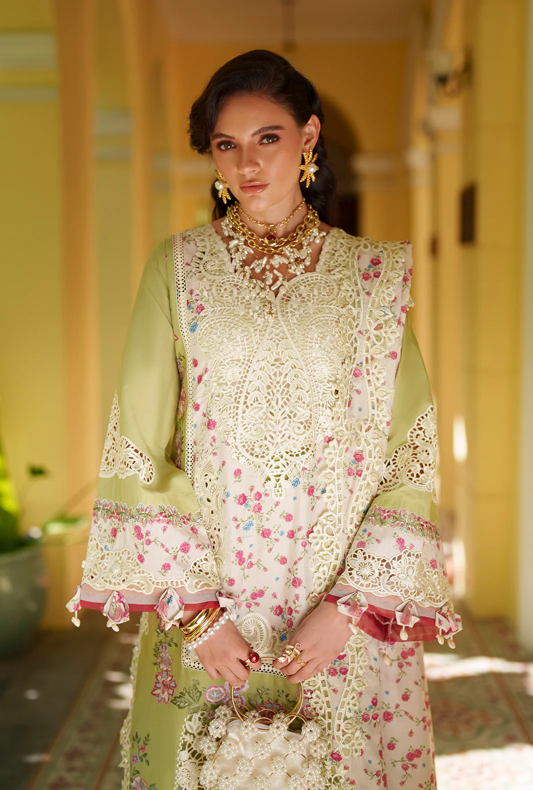 Ajr Evara Luxury Lawn’26-Alira