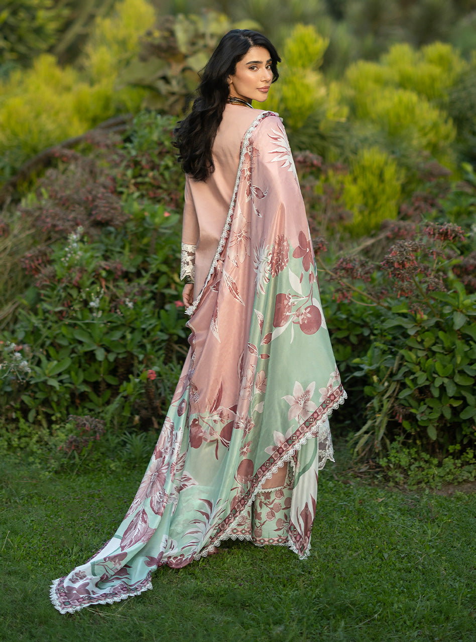 Zainab Chottani Luxe Lawn’26-Esme-02