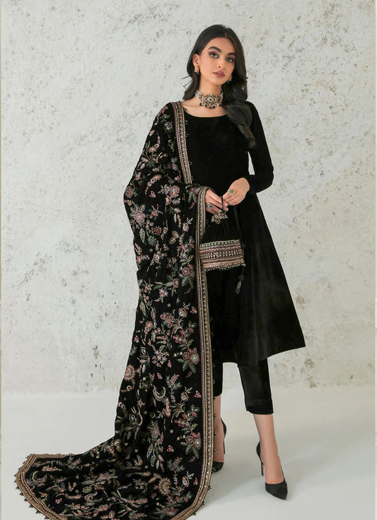 Baroque Embroidered Velvet Shawls - BQ 08