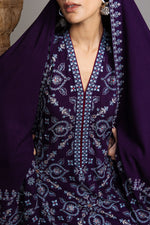 Zara Shahjahan Winter’26-Banafsha-D10