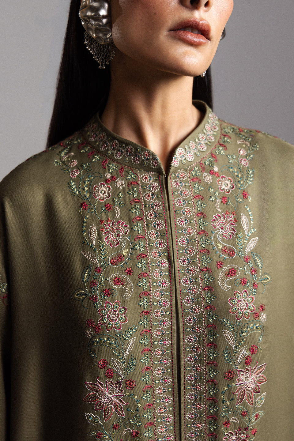 Zara Shahjahan Winter’26-Chinar-D2