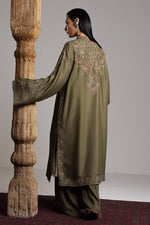 Zara Shahjahan Winter’26-Chinar-D2