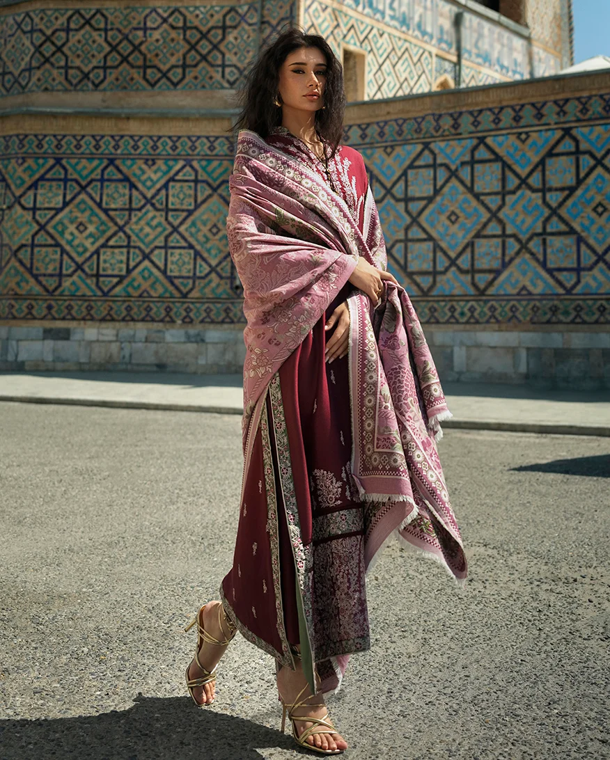 Mushq Broadway Winter’26-Timurid Rose