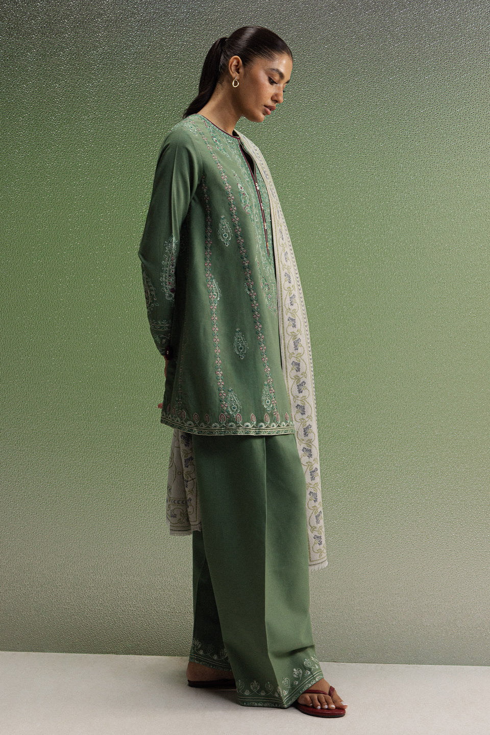 Coco by Zara Shahjahan Winter’26-Sard-1B