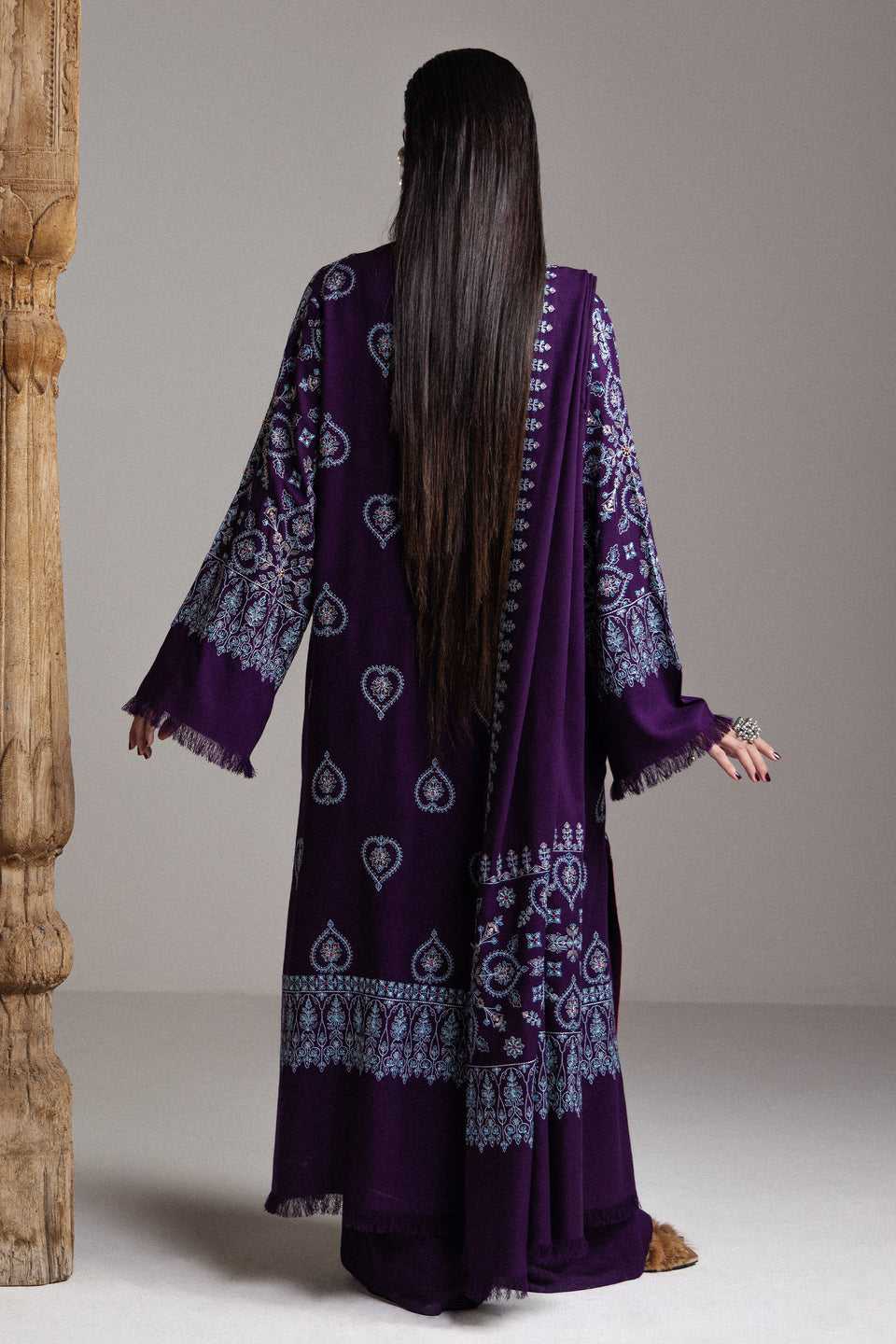 Zara Shahjahan Winter’26-Banafsha-D10