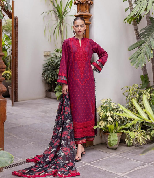 Zainab Chottani Tahra Lawn’25-Ayra