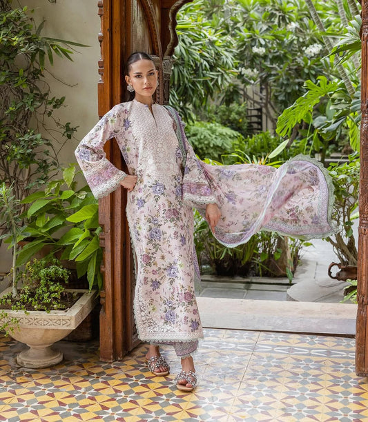 Zainab Chottani Tahra Lawn’25-Amere