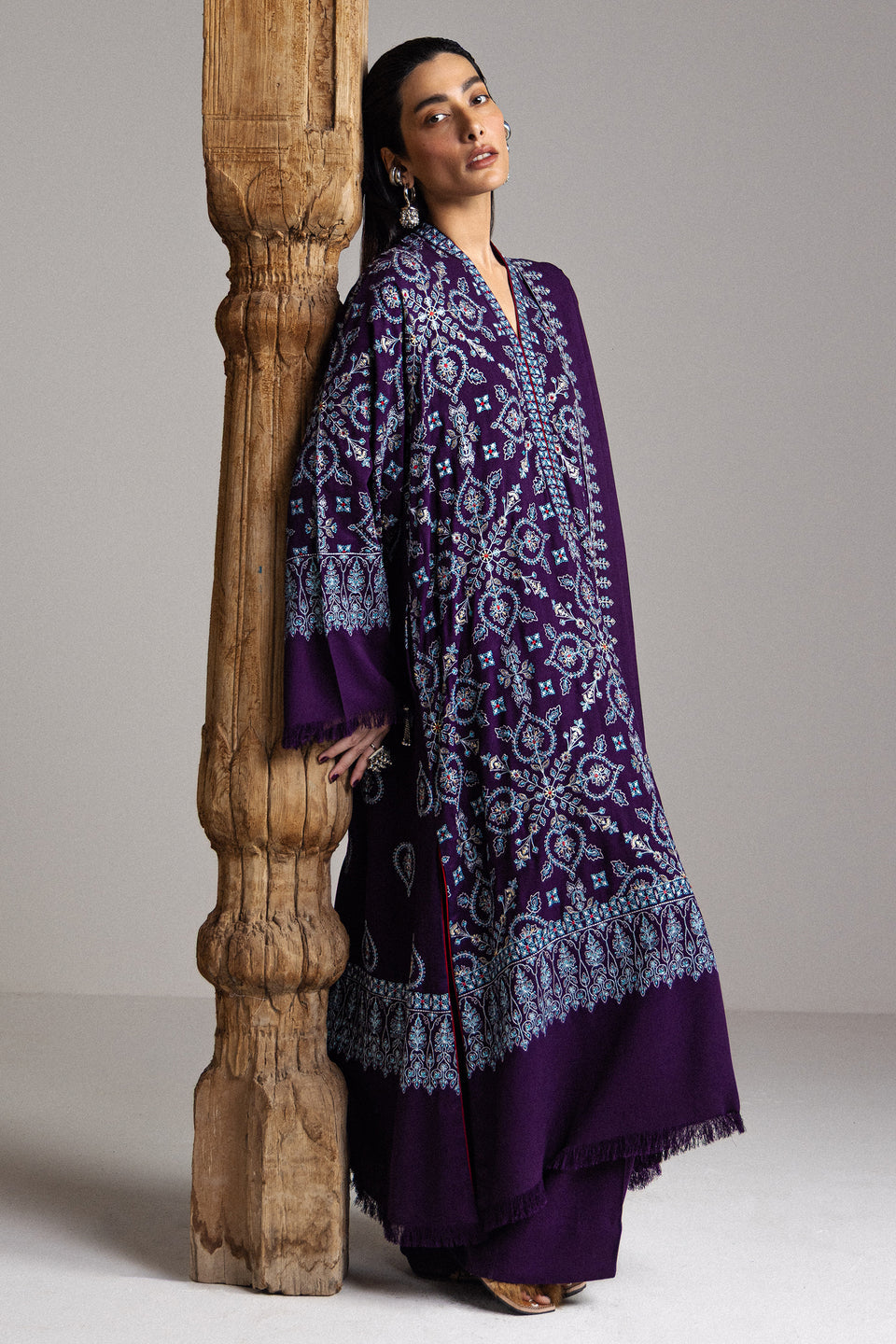Zara Shahjahan Winter’26-Banafsha-D10