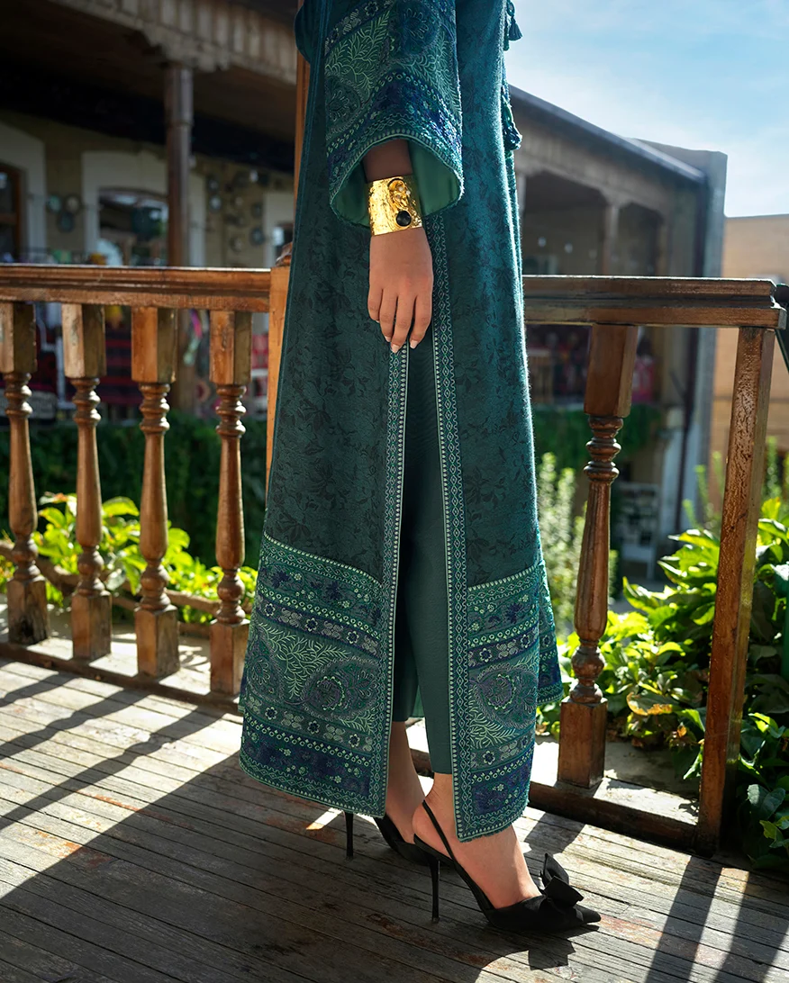 Mushq Broadway Winter’26-Azure Echo