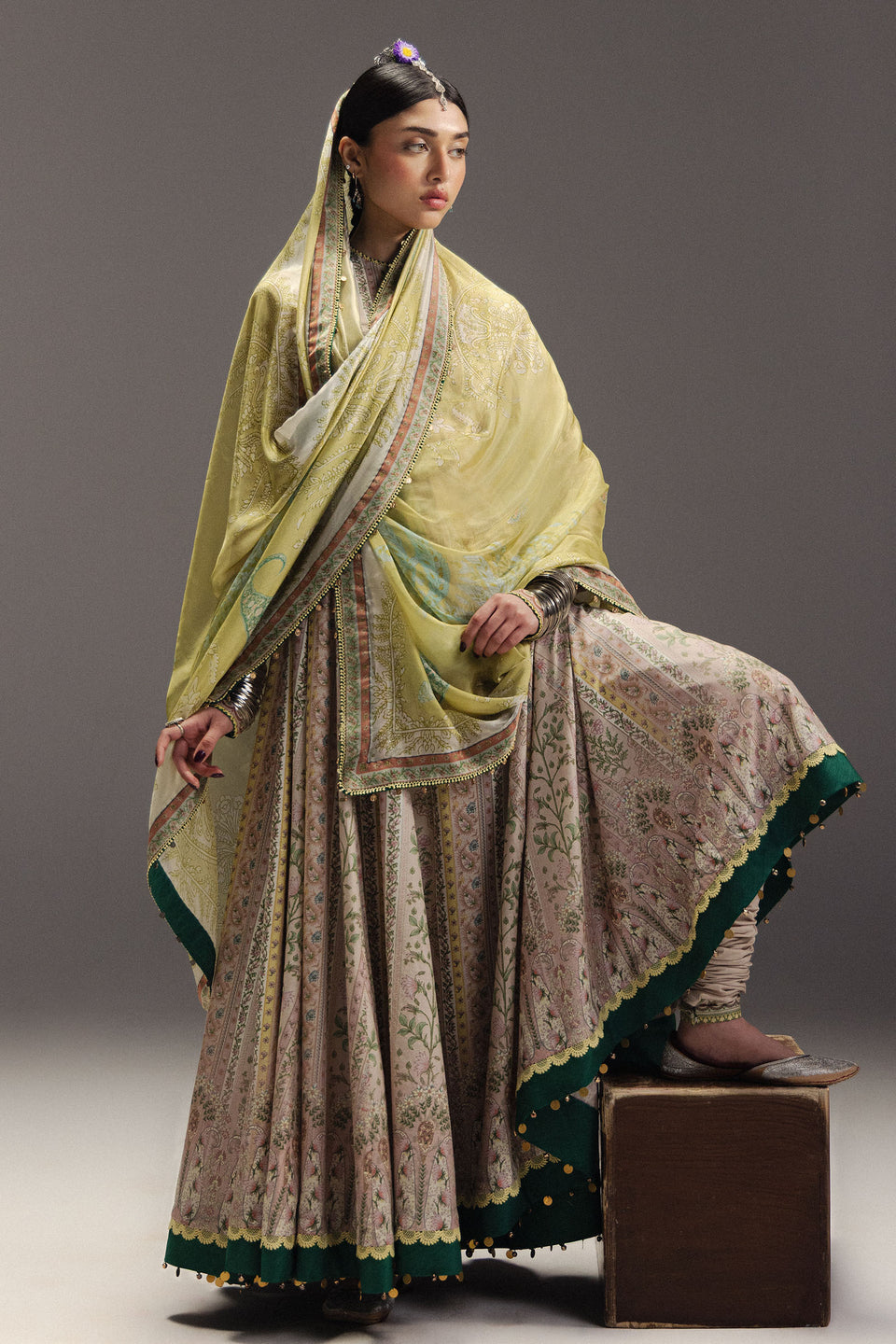 Zara Shahjahan Anarkali’26-HOORAIN-D8